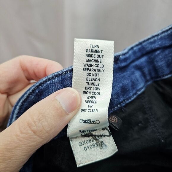 JEN7 by 7 For All Mankind Crop Kick Flare Jeans Size 16 - Picture 9 of 11